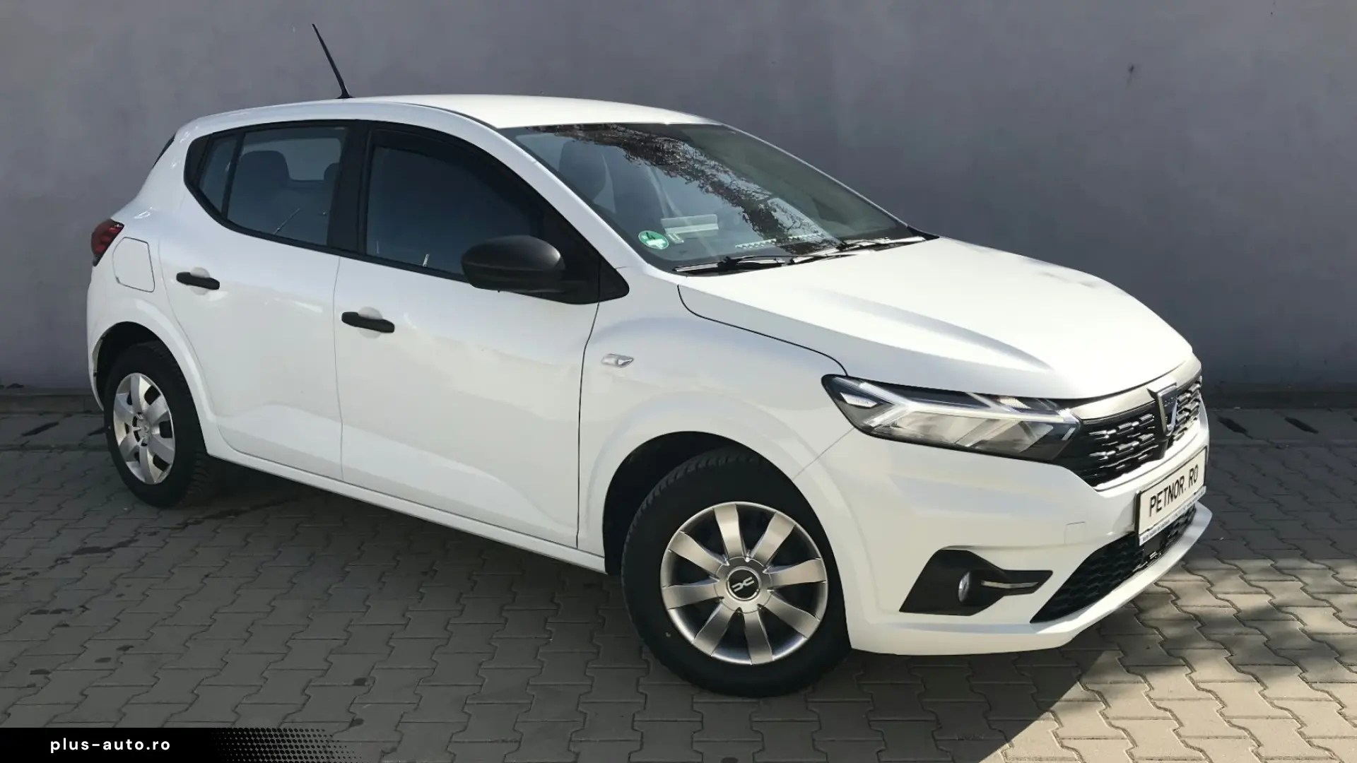 DACIA SANDERO III Essential  1.0 TCe 90