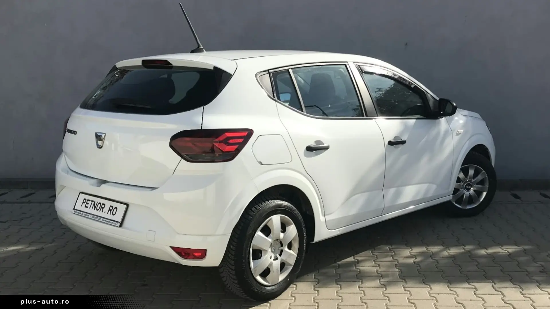 DACIA SANDERO III Essential  1.0 TCe 90