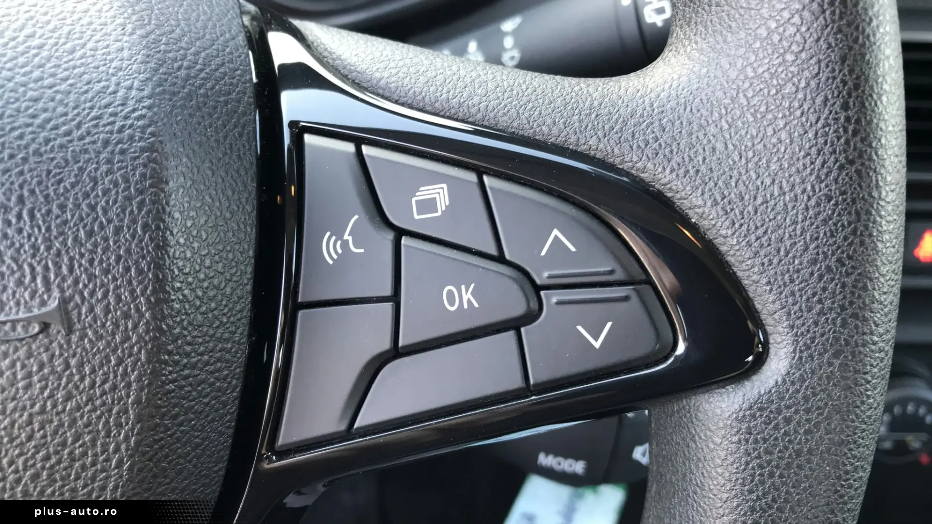 DACIA SANDERO III Essential  1.0 TCe 90