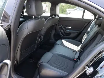 MERCEDES-BENZ CLA 250 e