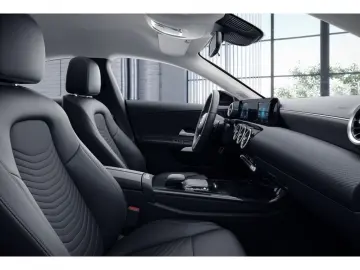 MERCEDES-BENZ CLA 250 e Coupé MLB Cam LED Navi Wide PTS SHZ