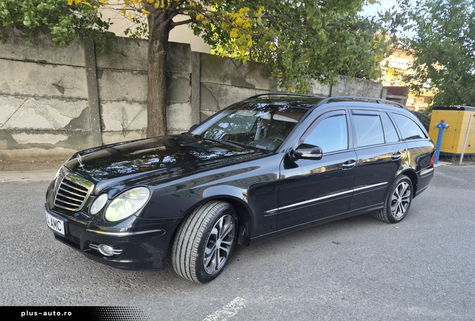 Mercedes-Benz E 200