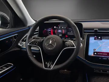 MERCEDES-BENZ E 200 Avantgarde AHK Pano Sitzklima 360  19