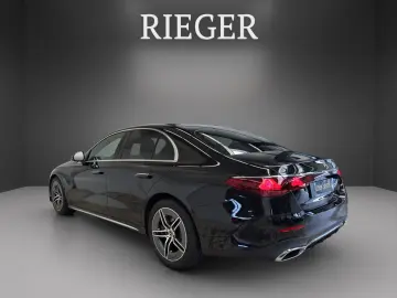 MERCEDES-BENZ E 450 4M AMG Adv. Plus Pano Digital Light 360