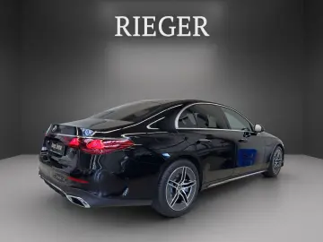 MERCEDES-BENZ E 450 4M AMG Adv. Plus Pano Digital Light 360