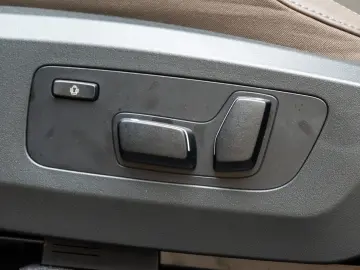 BMW X3 20d xDrive M SPORT.PANO.DR.ASS.LHZ.AHK.2STÜCK