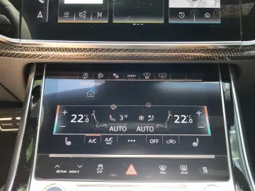 AUDI Q8 50 3.0 TDI S-Line Competition Plus HEADUP PAN