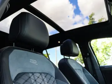 VW Tiguan 1.4 TSI eHybrid R-Line AHK MatrixLED Pano