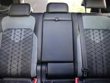 VW Tiguan 1.4 TSI eHybrid R-Line AHK MatrixLED Pano
