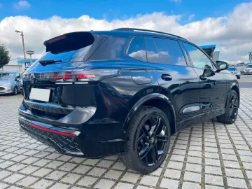 VW Tiguan 2.0 TDI 4Motion R-Line Black Style