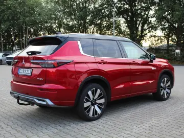 MITSUBISHI Plug-in Hybrid Outlander TOP (Inkl. AHK Wallbox)