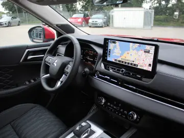 MITSUBISHI Plug-in Hybrid Outlander TOP (Inkl. AHK Wallbox)