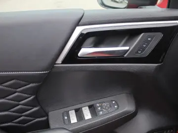MITSUBISHI Plug-in Hybrid Outlander TOP (Inkl. AHK Wallbox)