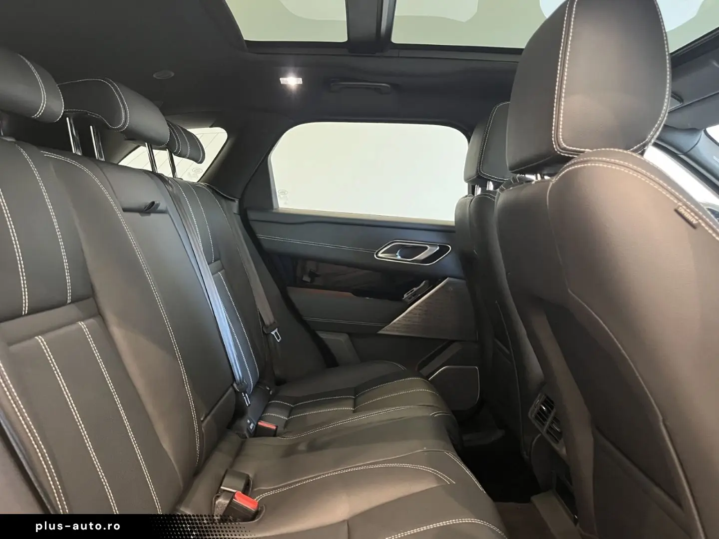 LAND ROVER Range Rover Velar P400e S HUD Panorama BlackPack