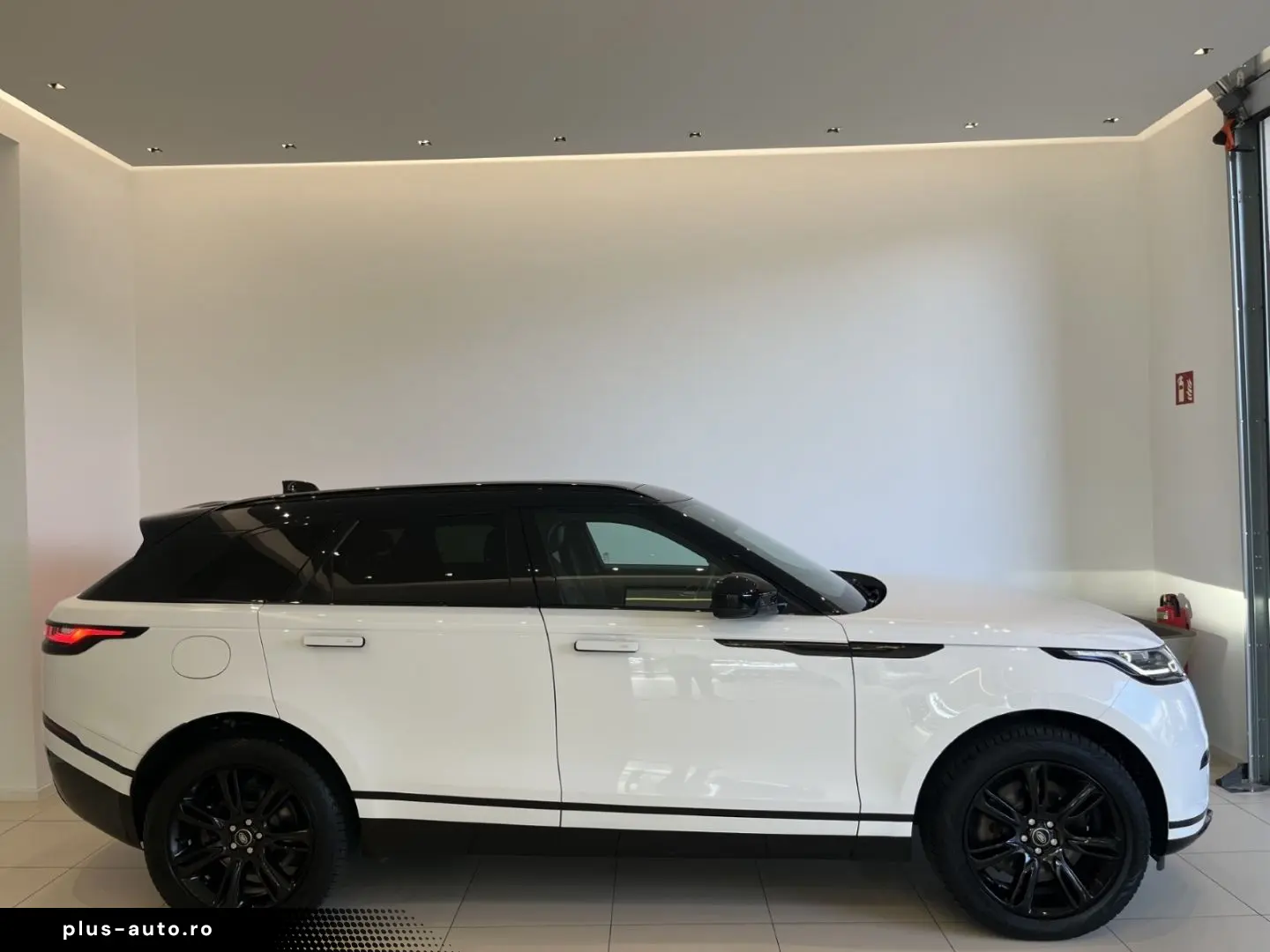 LAND ROVER Range Rover Velar P400e S HUD Panorama BlackPack