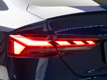 Audi S5 Sportback - Quattro -  Mild Hybrid - 341 cp