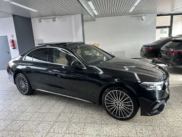 MERCEDES-BENZ E 300 e AMG   Exklusiv NAV LEDER PSD D…