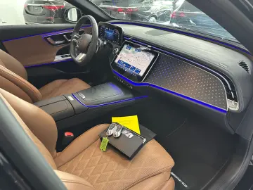 MERCEDES-BENZ E 300 e AMG   Exklusiv NAV LEDER PSD D…