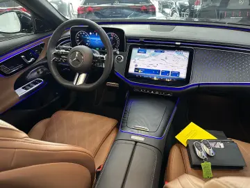 MERCEDES-BENZ E 300 e AMG   Exklusiv NAV LEDER PSD D…
