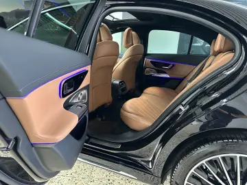 MERCEDES-BENZ E 300 e AMG   Exklusiv NAV LEDER PSD D…