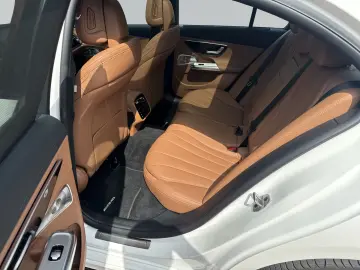 MERCEDES-BENZ E 300 e AMG Premium Plus  Pano  Superscreen