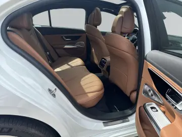 MERCEDES-BENZ E 300 e AMG Premium Plus  Pano  Superscreen