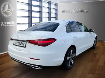 MERCEDES-BENZ C 400 e 4M Avantgarde Pano DigitalL Bu…