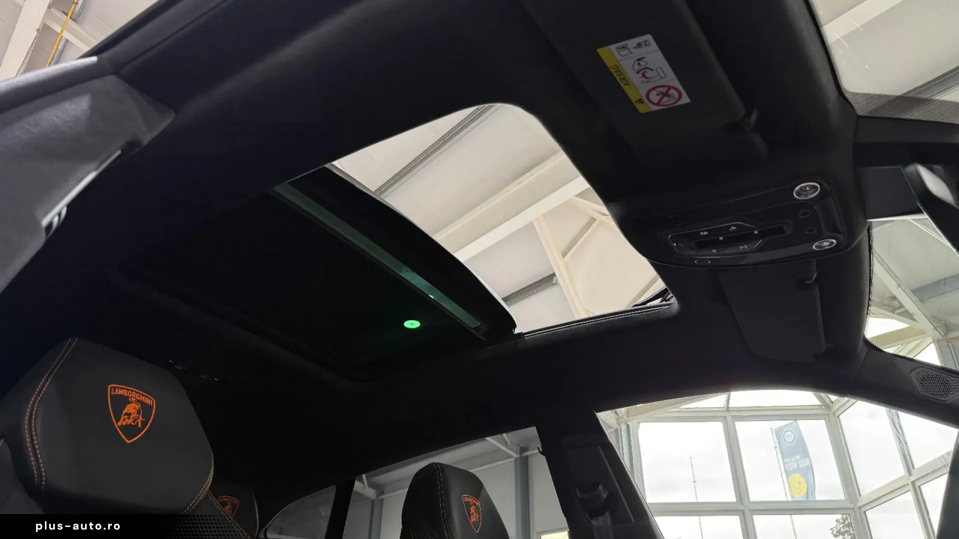 Lamborghini Urus SE   799 CP • &O 3D • PANO • HUD • MASSAGE