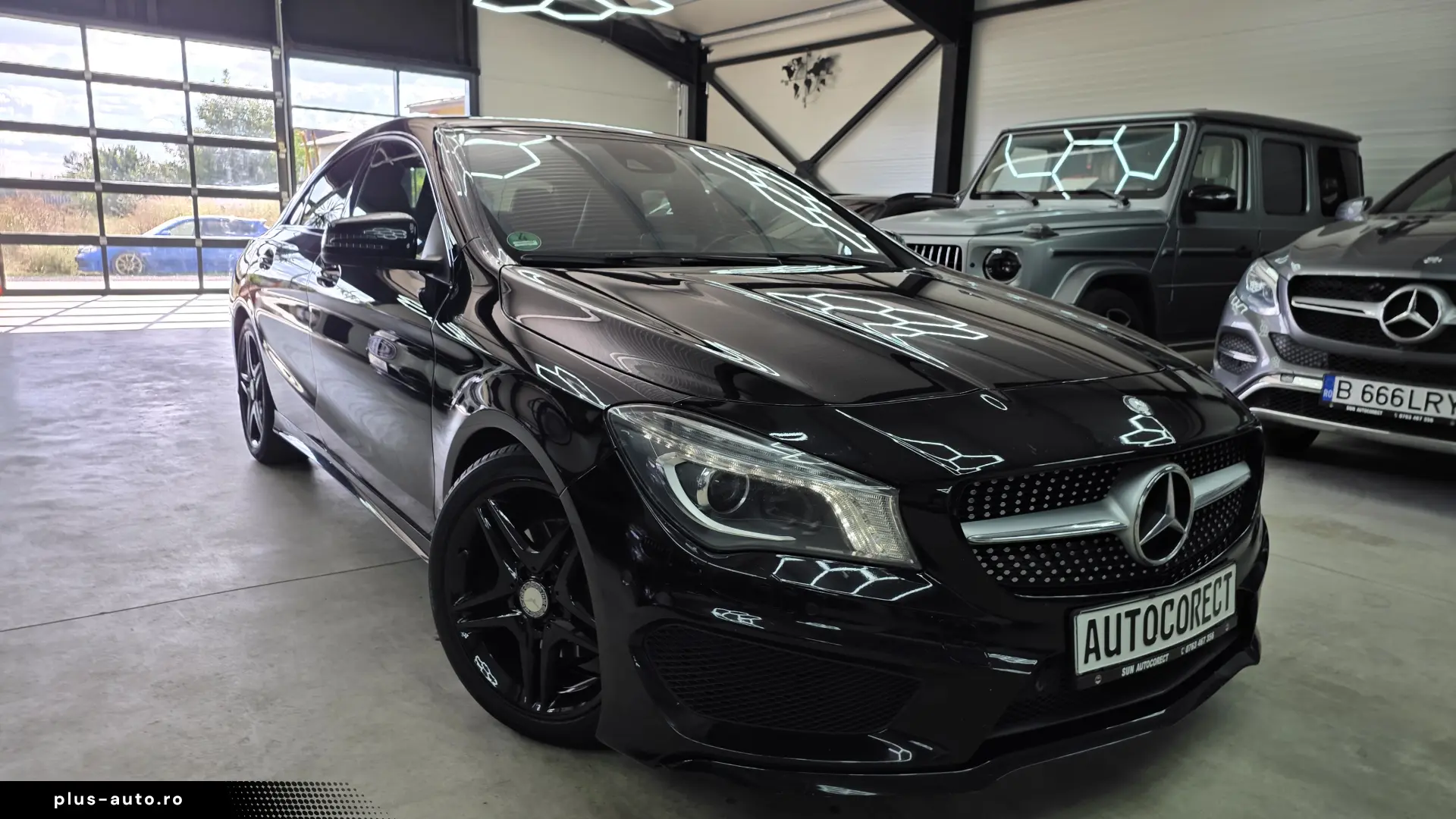 Mercedes CLA 200 AMG Alcantara Bixenon Jante 18 Service nou