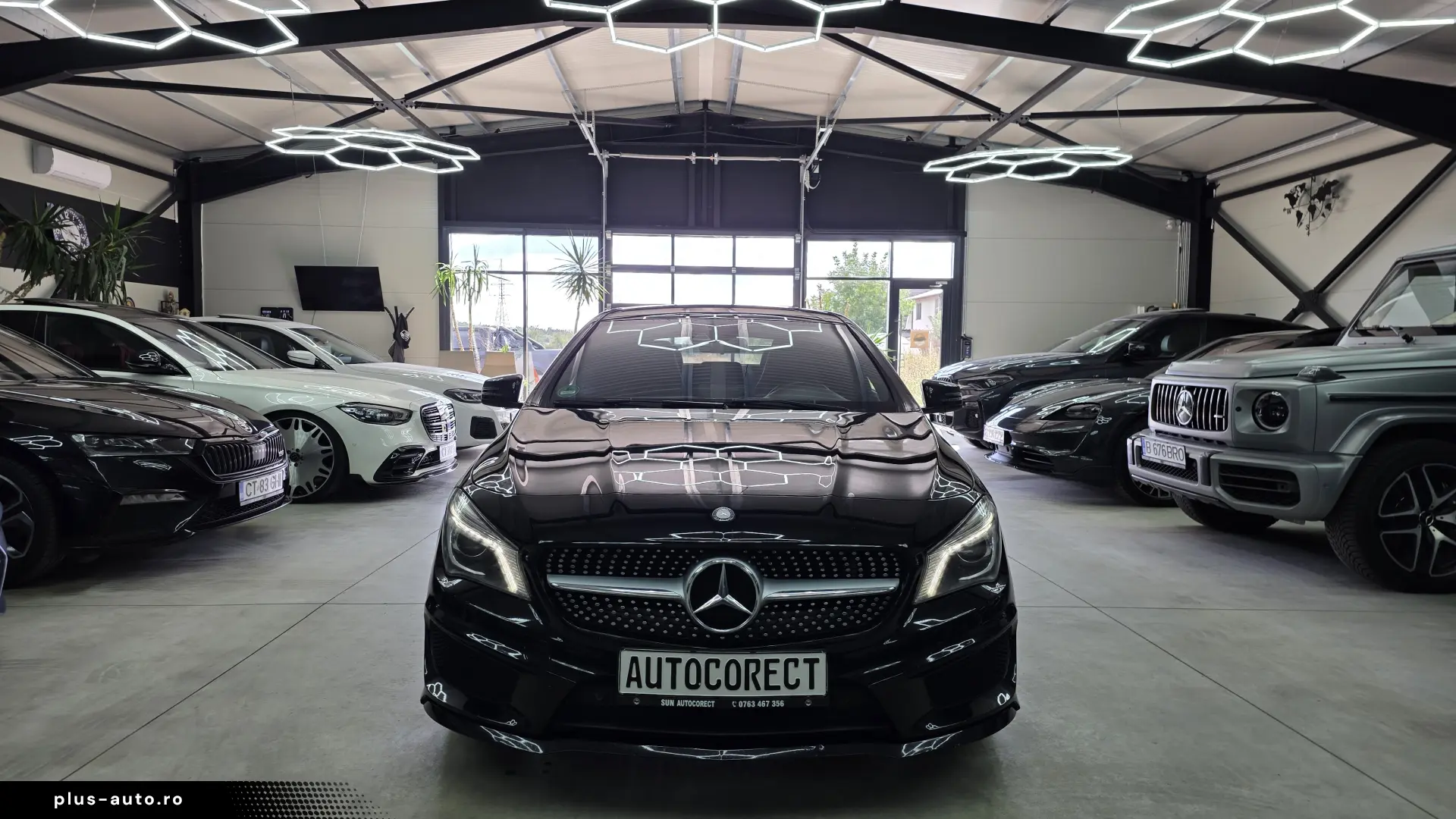 Mercedes CLA 200 AMG Alcantara Bixenon Jante 18 Service nou