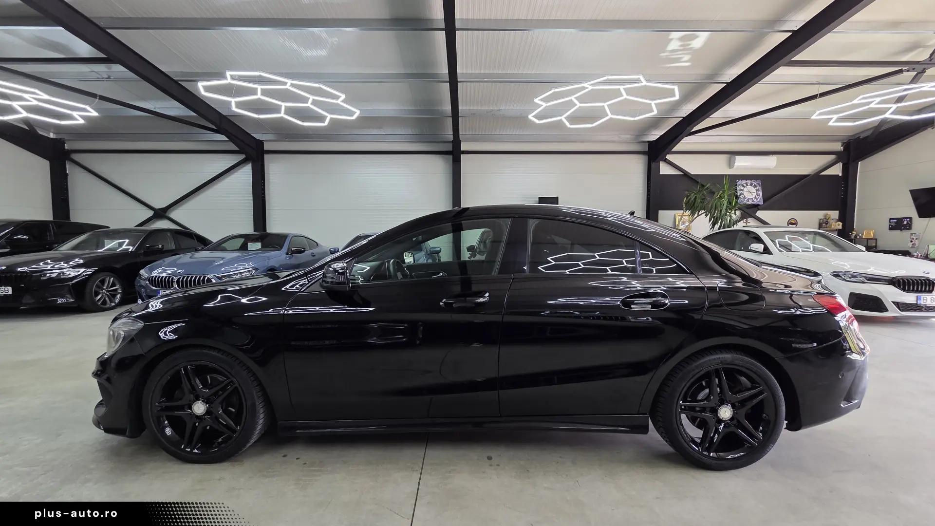 Mercedes CLA 200 AMG Alcantara Bixenon Jante 18 Service nou