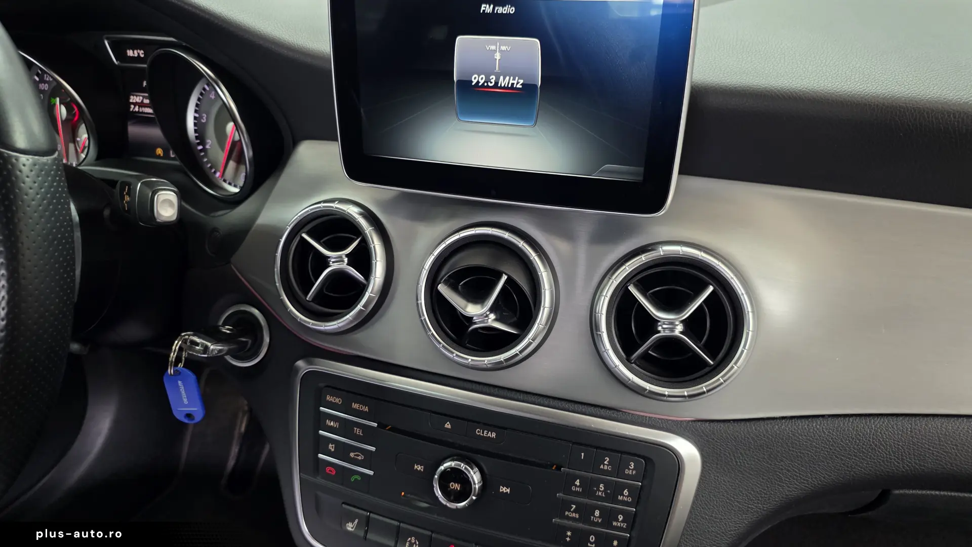 Mercedes CLA 200 AMG Alcantara Bixenon Jante 18 Service nou
