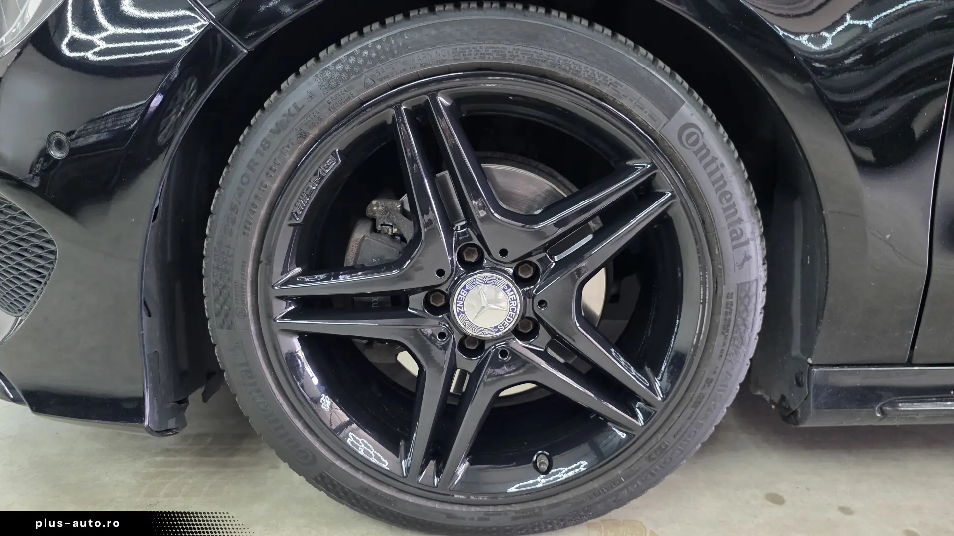 Mercedes CLA 200 AMG Alcantara Bixenon Jante 18 Service nou