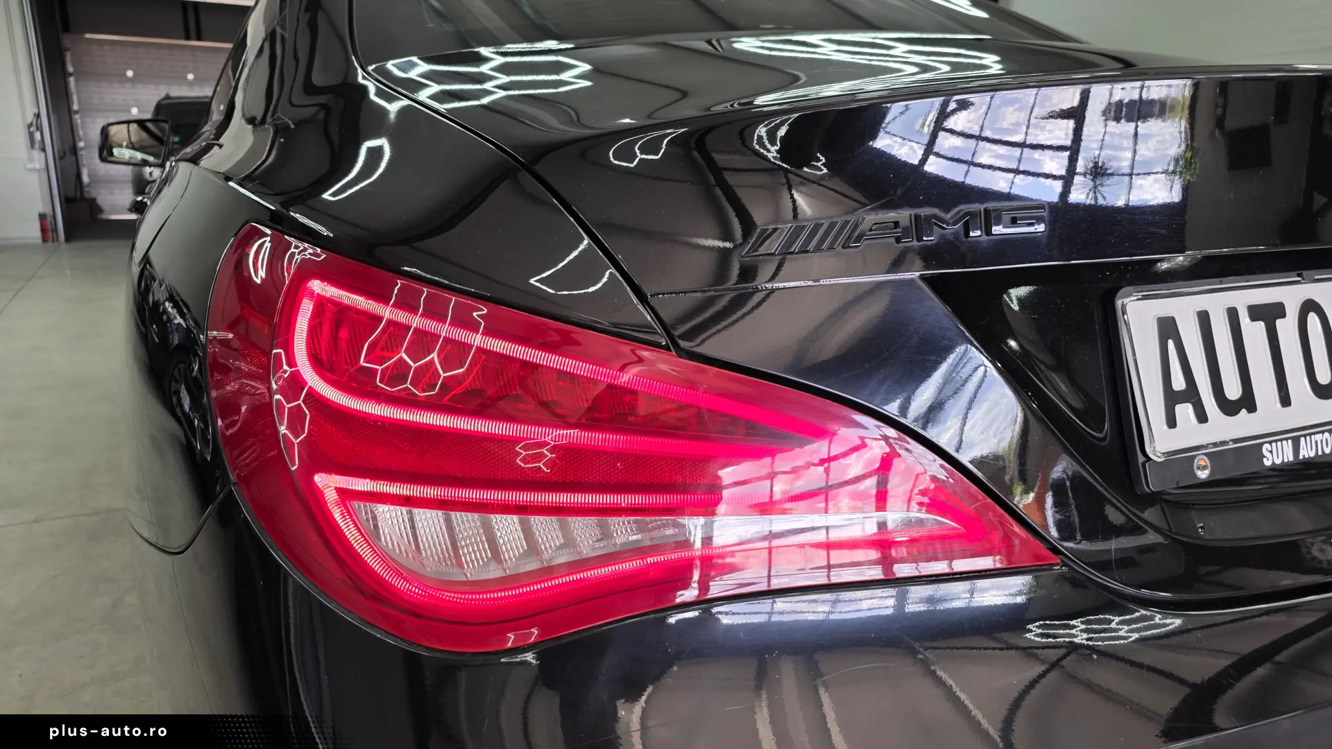 Mercedes CLA 200 AMG Alcantara Bixenon Jante 18 Service nou