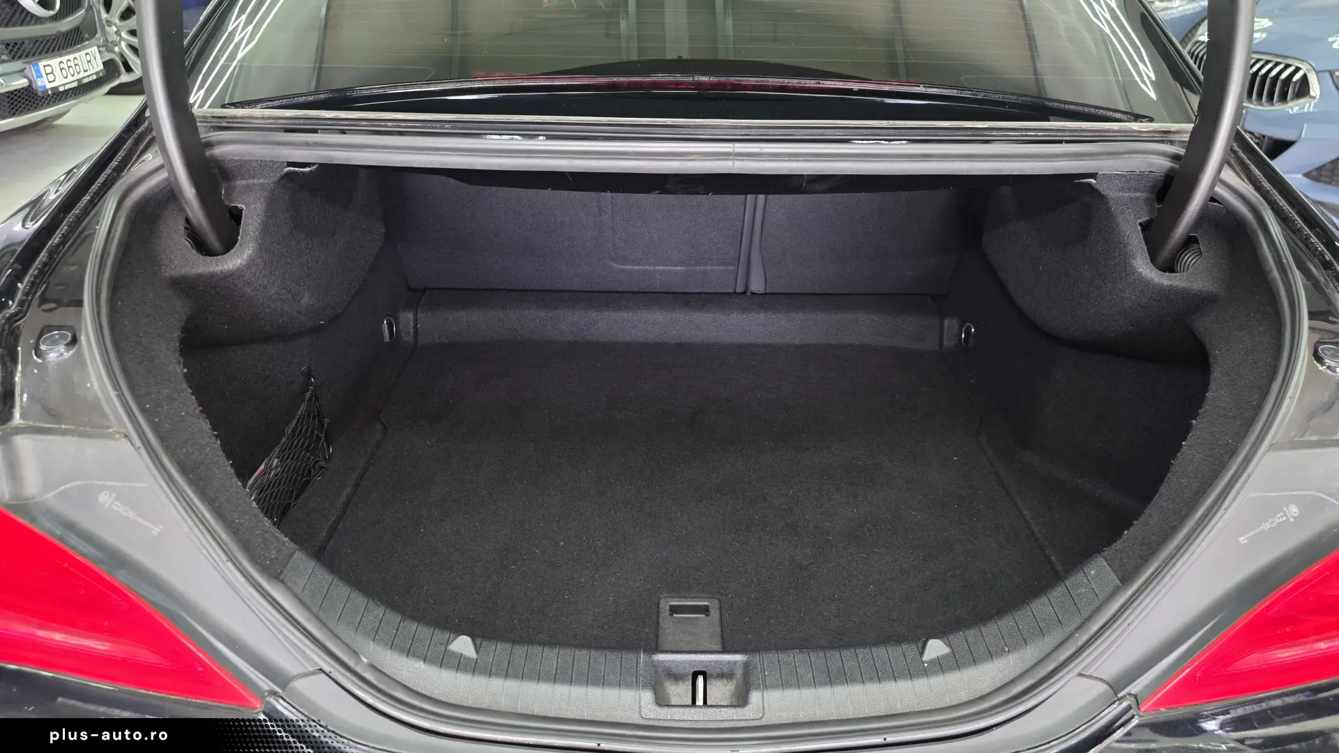 Mercedes CLA 200 AMG Alcantara Bixenon Jante 18 Service nou