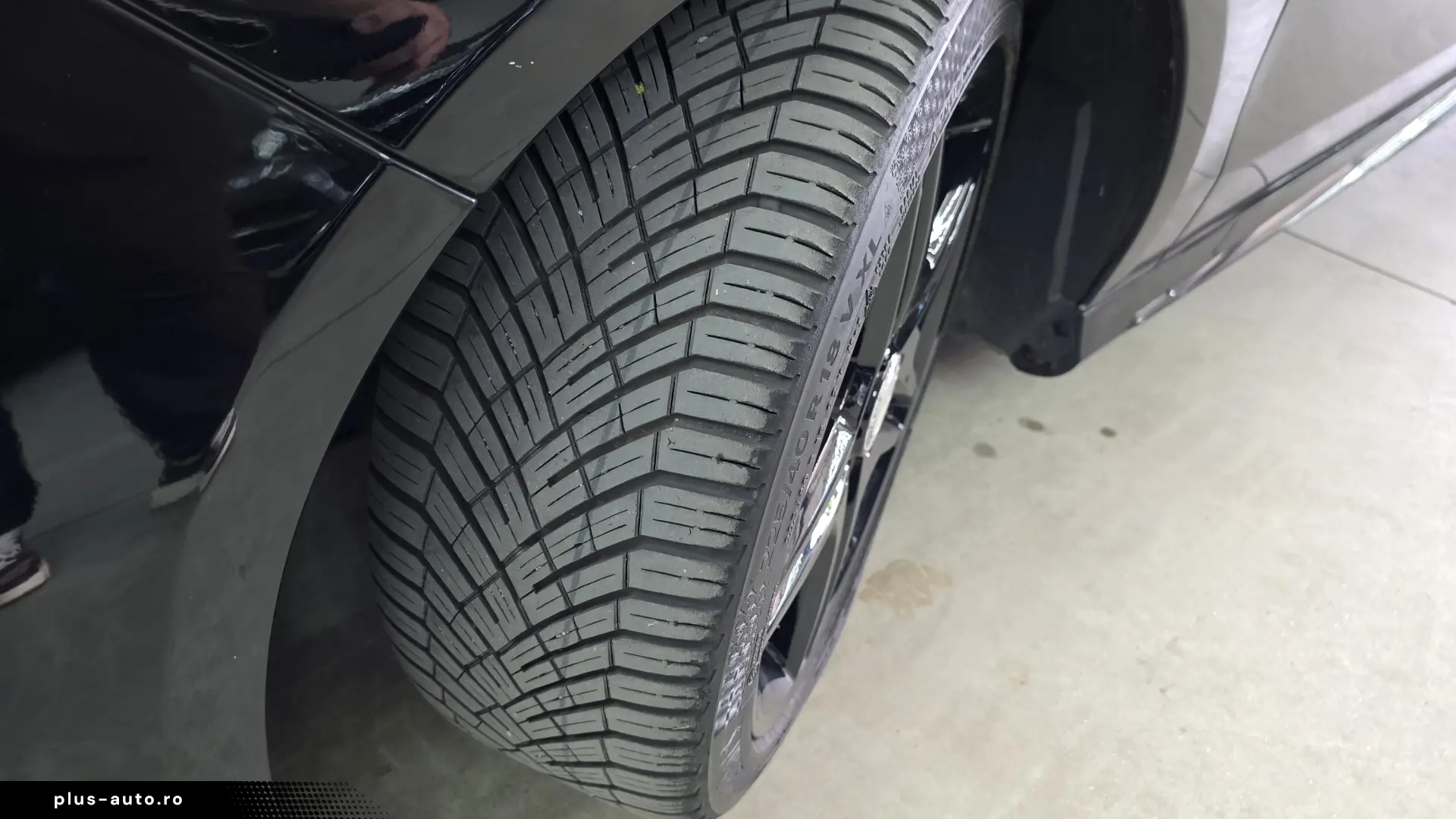 Mercedes CLA 200 AMG Alcantara Bixenon Jante 18 Service nou