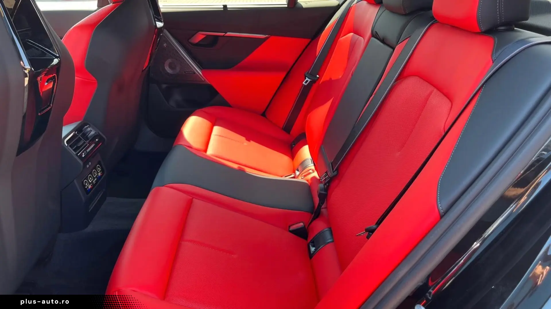 BMW M5 Plug-In Hybrid xDrive A