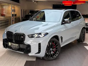 BMW X5 M60i xDrive  Pano HuD Carbon StHzg B&W