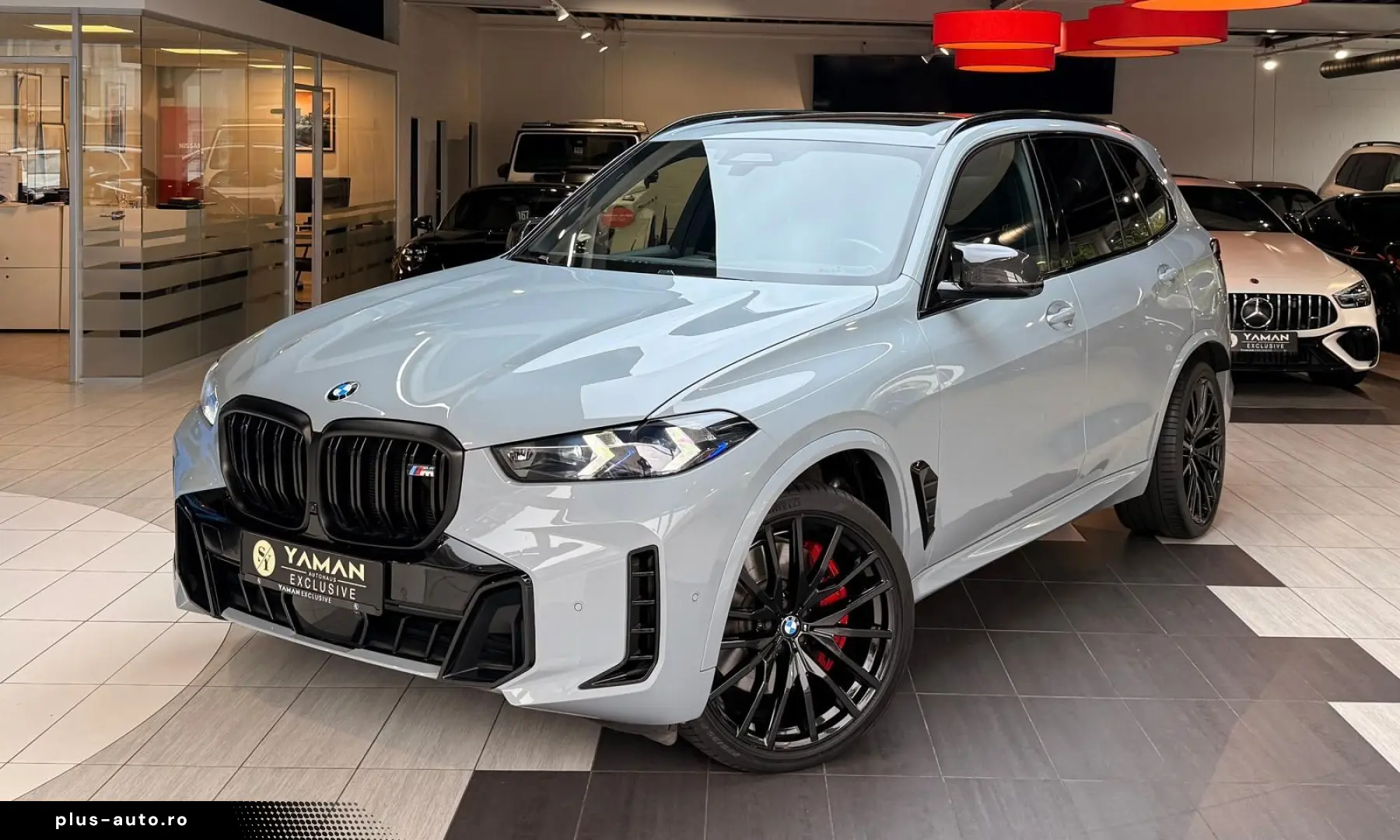 BMW X5 M60i xDrive  Pano HuD Carbon StHzg B&W