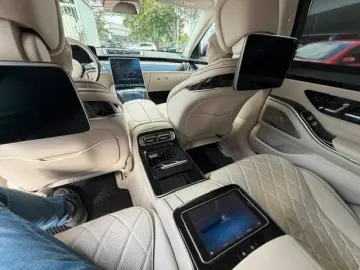 MERCEDES-BENZ S 500L 4Matic AMG-Line LEDPano 360 HUD…