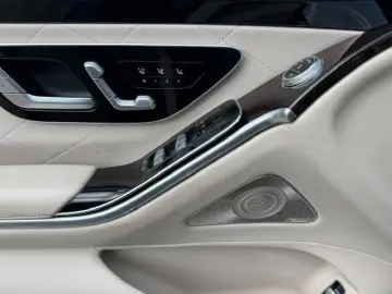 MERCEDES-BENZ S 500L 4Matic AMG-Line LEDPano 360 HUD…