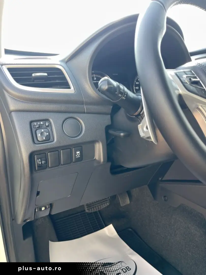 Mitsubishi L200 2.2D  150CP  Hardtop  Navi  Camera  Pilot  C