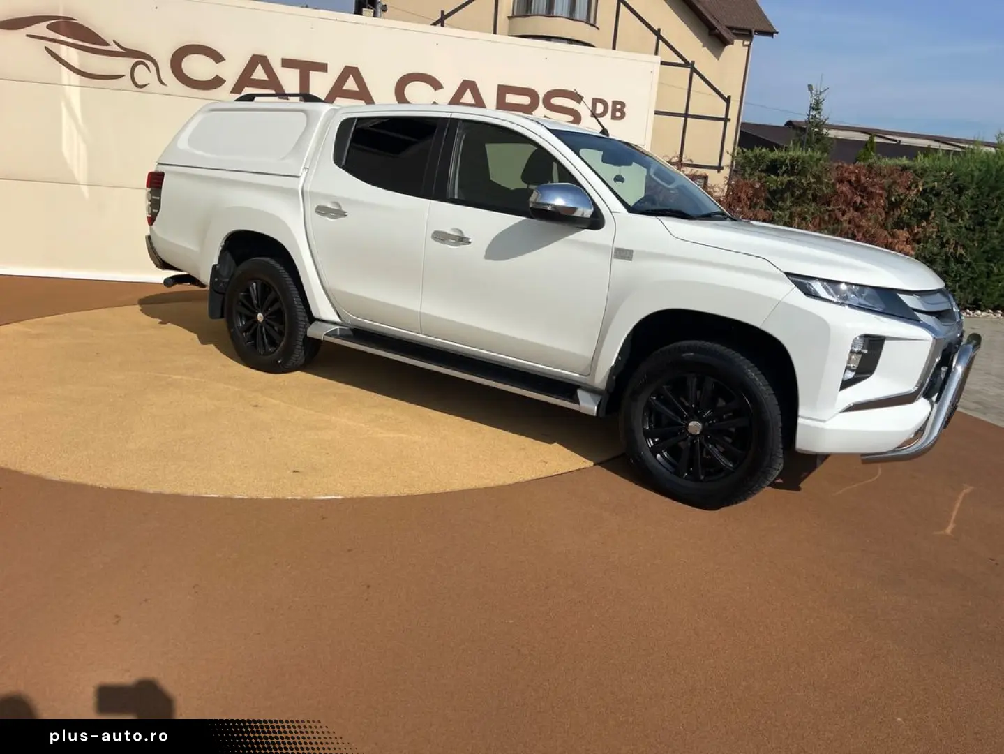 Mitsubishi L200 2.2D  150CP  Hardtop  Navi  Camera  Pilot  C
