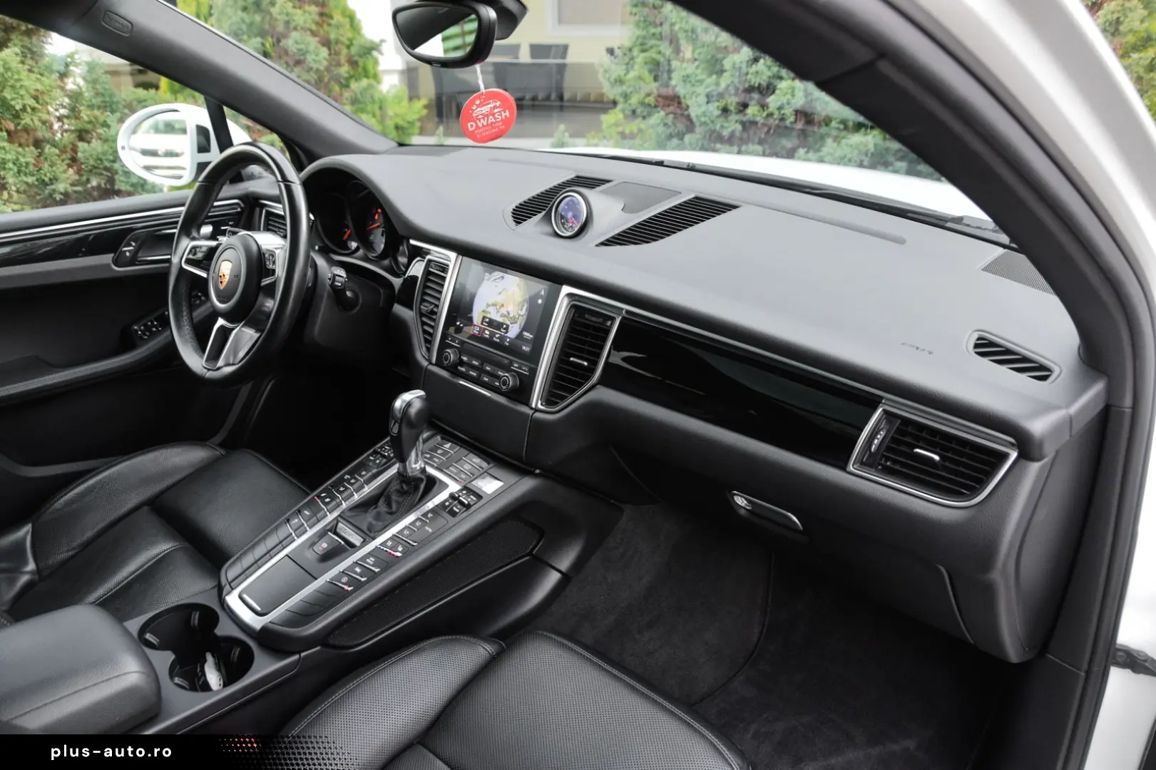 Porsche Macan S