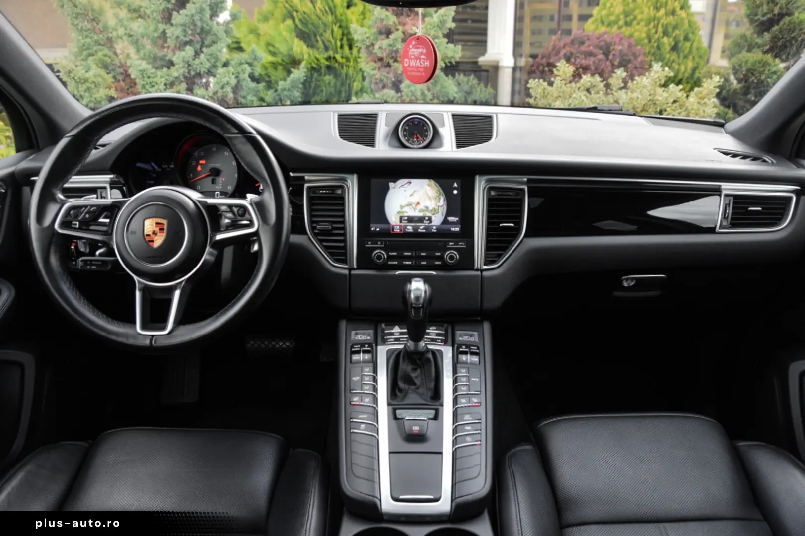 Porsche Macan S