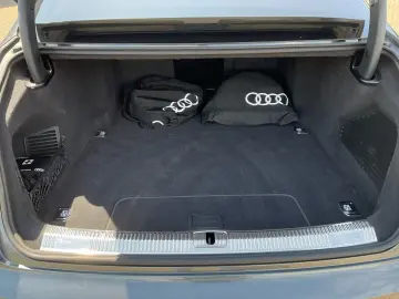 AUDI A8 60 TFSI e quattro 2x S line PANO B&O HUD MATRIX