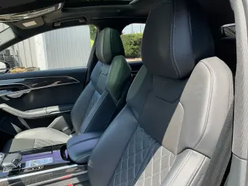 AUDI A8 60 TFSI e quattro 2x S line PANO B&O HUD MATRIX