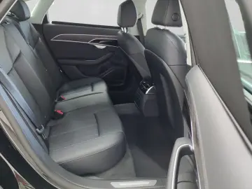 AUDI A8 60 TFSIe HD-MATRIX