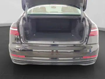 AUDI A8 60 TFSIe HD-MATRIX