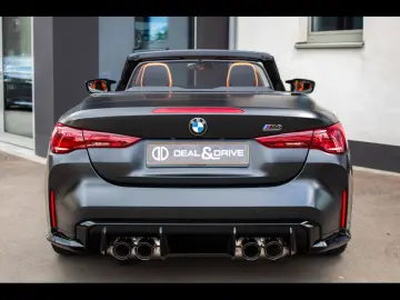 BMW M4 COMPETITION M XDRIVE CABRIOLET FROZEN BLACK